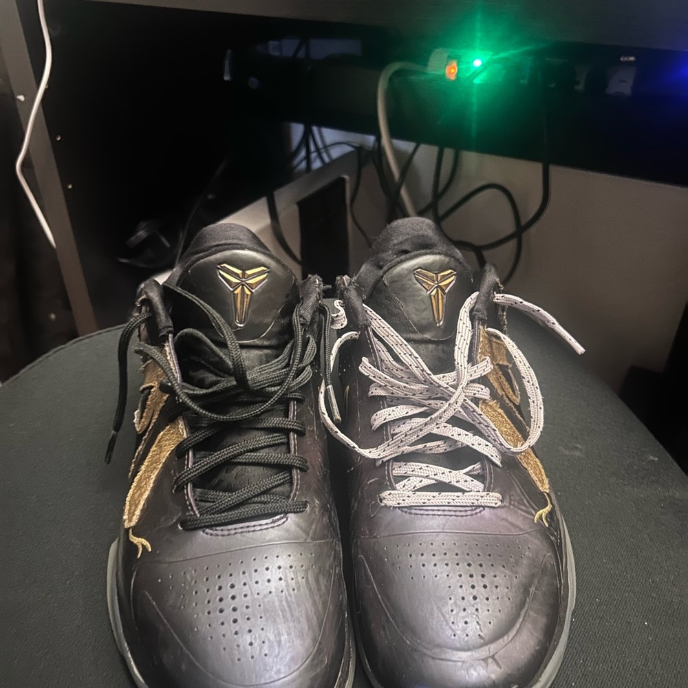 Kobe 5 eggplant $100 size 10.5